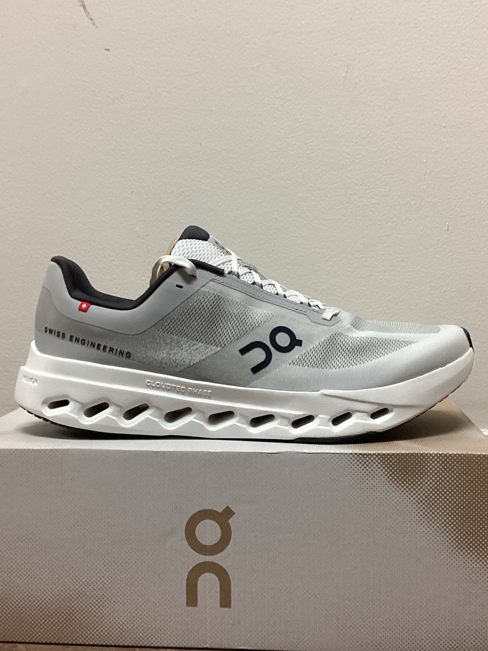 Men’s ON CloudSurfer Next